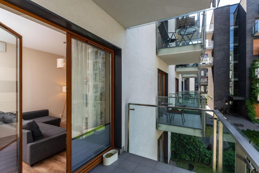 Rakowicka Serenity - By Upstairs Apartament