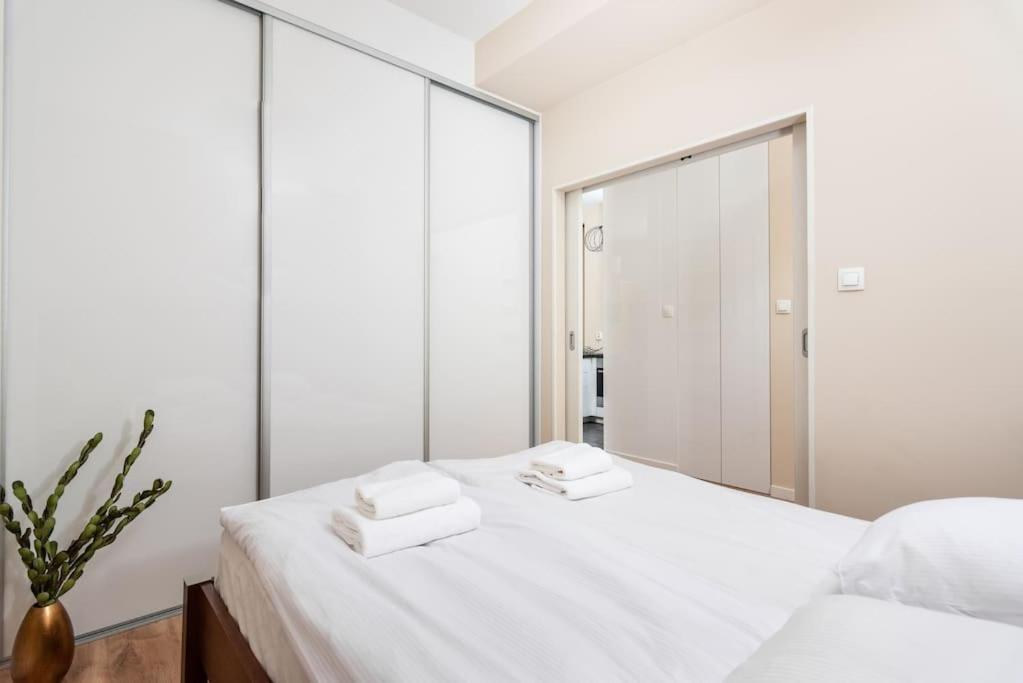 Apartment Rakowicka Serenity - By Upstairs Krakow